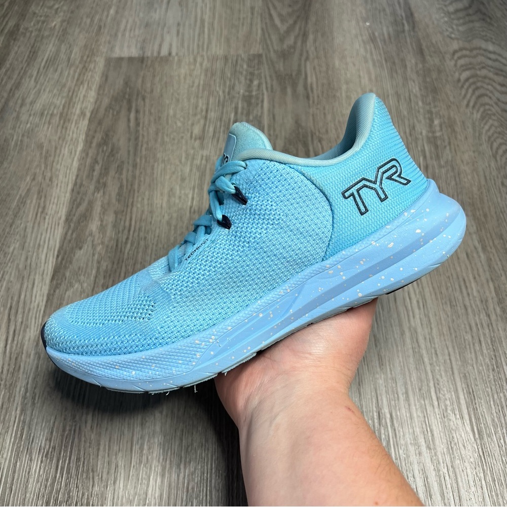 TYR Techknit RNR-1 Women's Size 7‎ Running Shoes Blue Athletic Sneakers Trainer